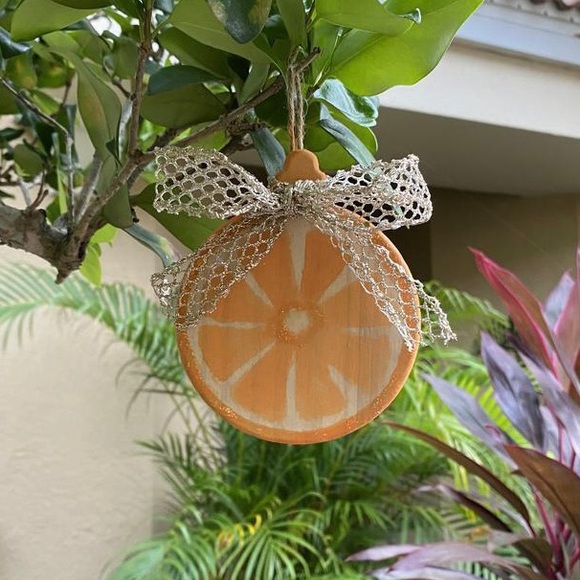 HANDPAINTED Wood Orange Slice Hanging Ornament - Picture 7 of 7